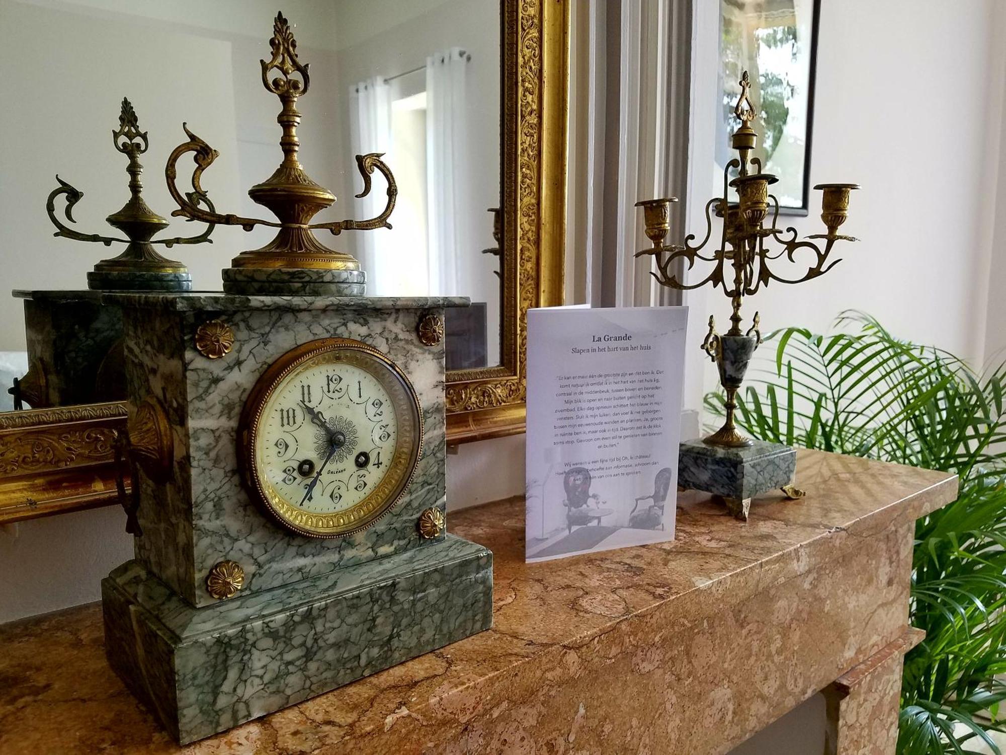 Oh, Le Chateau! Almayrac Room photo